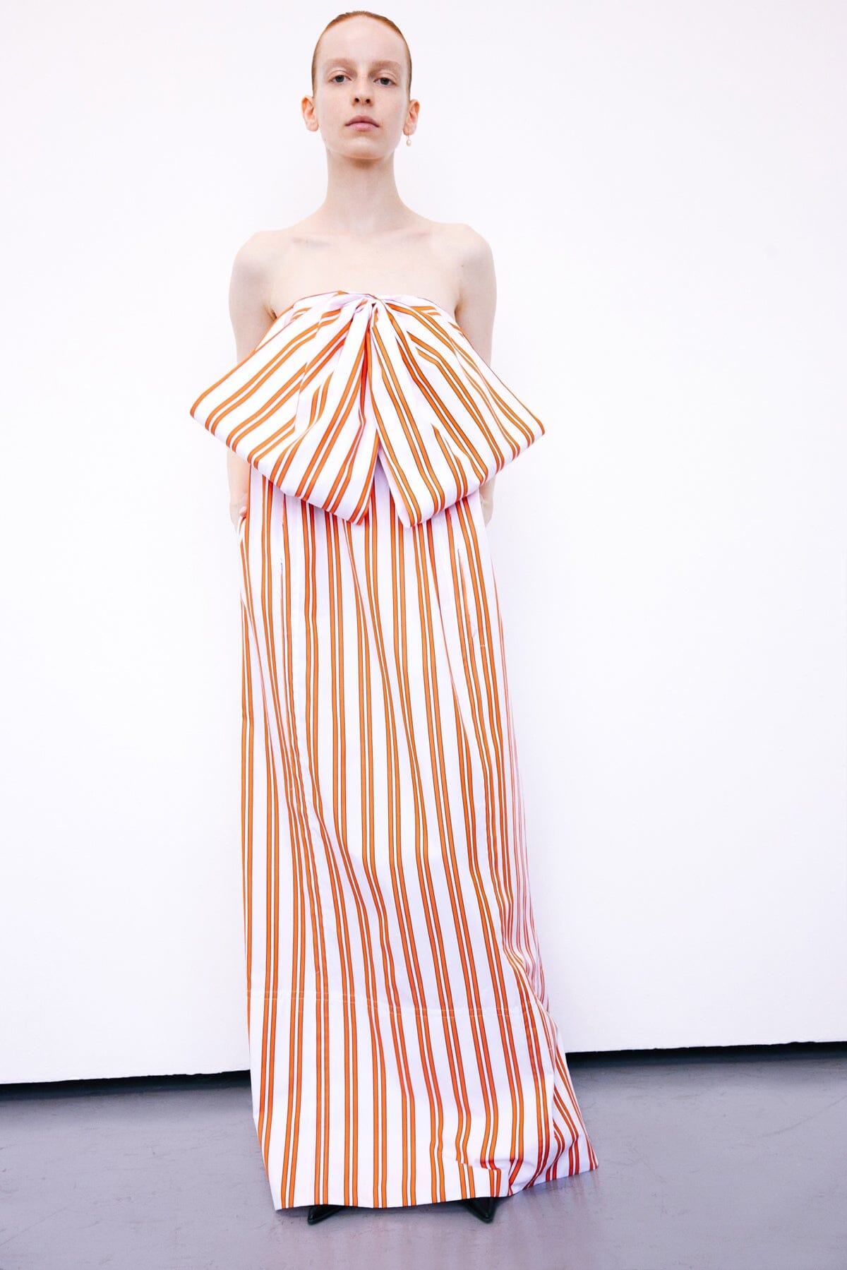 Nackiyé Dress Dance Floor Dress